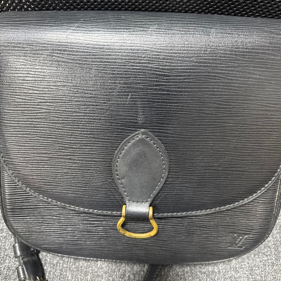 ルイ・ヴィトン　LOUIS・VUITTON サンクルー　エピレザー　ブラック