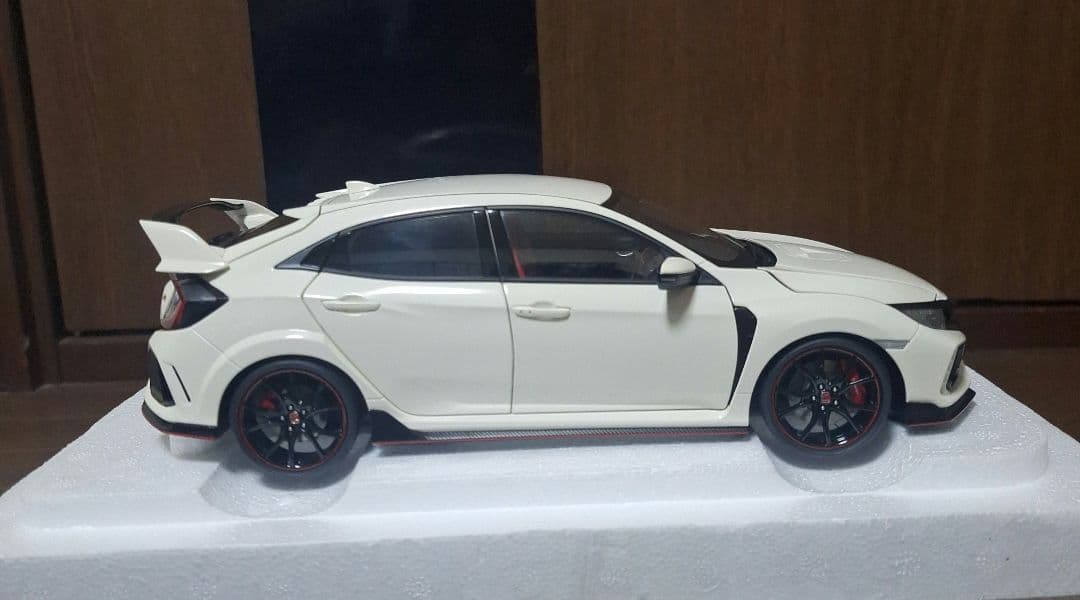 R*2様 オートアート　ミニカー　1/18　ホンダ　シビック　タイプR