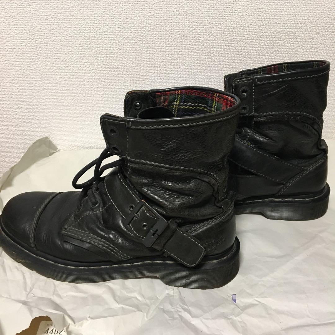 ドクターマーチン　Dr.martens　ブーツ　UK8　レザー裏地チェック