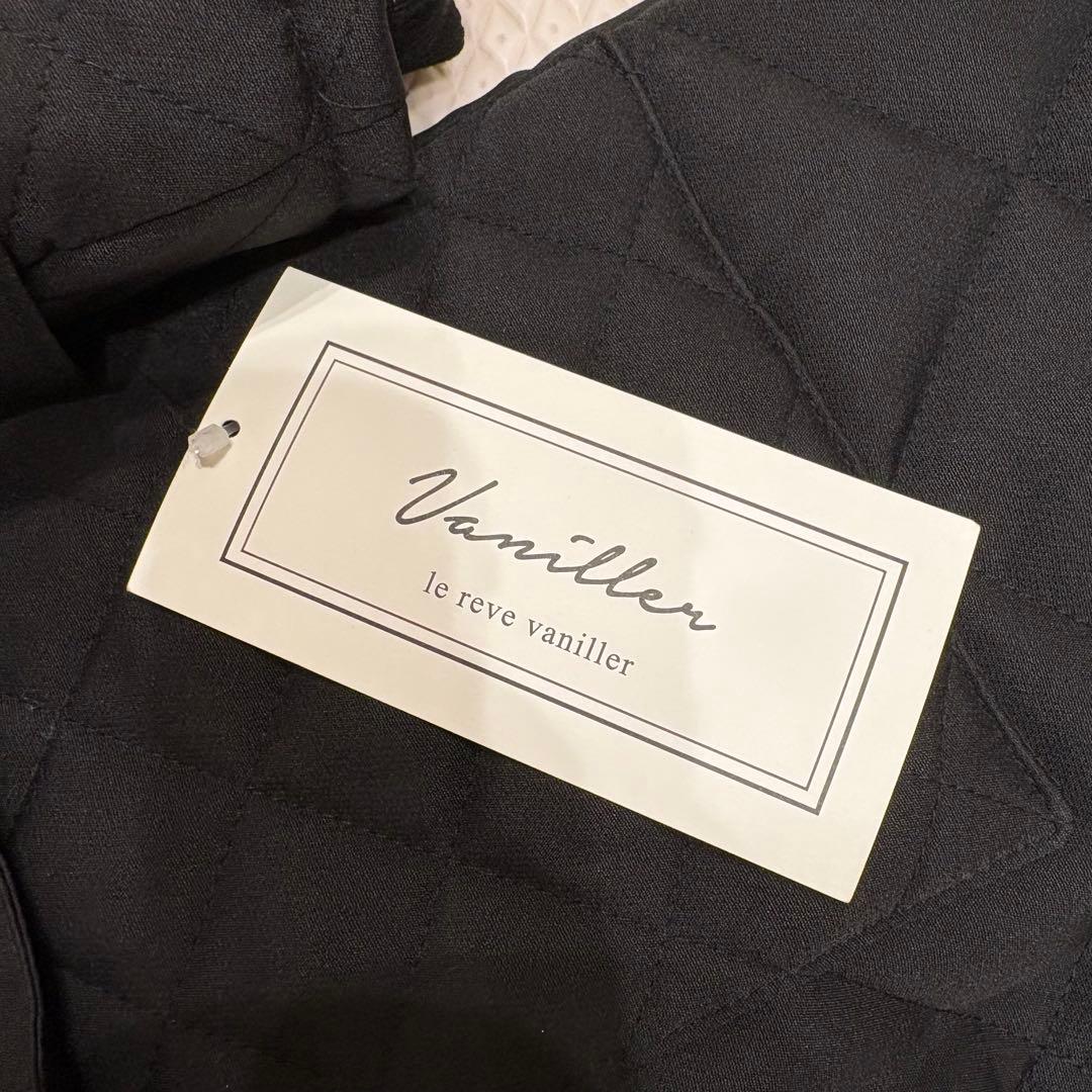 【新品未使用】le reve vaniller キルティングフェイクダウンコート
