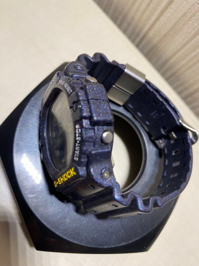 カシオ　　Gショック DW-5950 初期三つ目