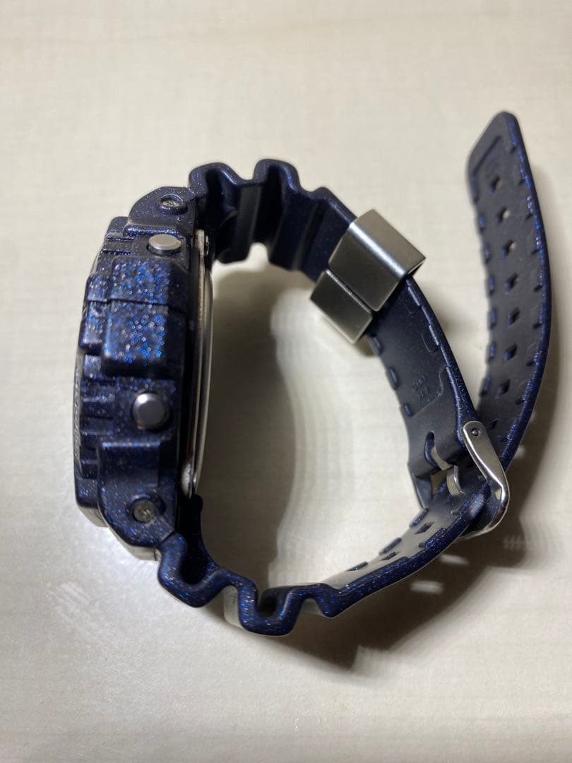 カシオ　　Gショック DW-5950 初期三つ目