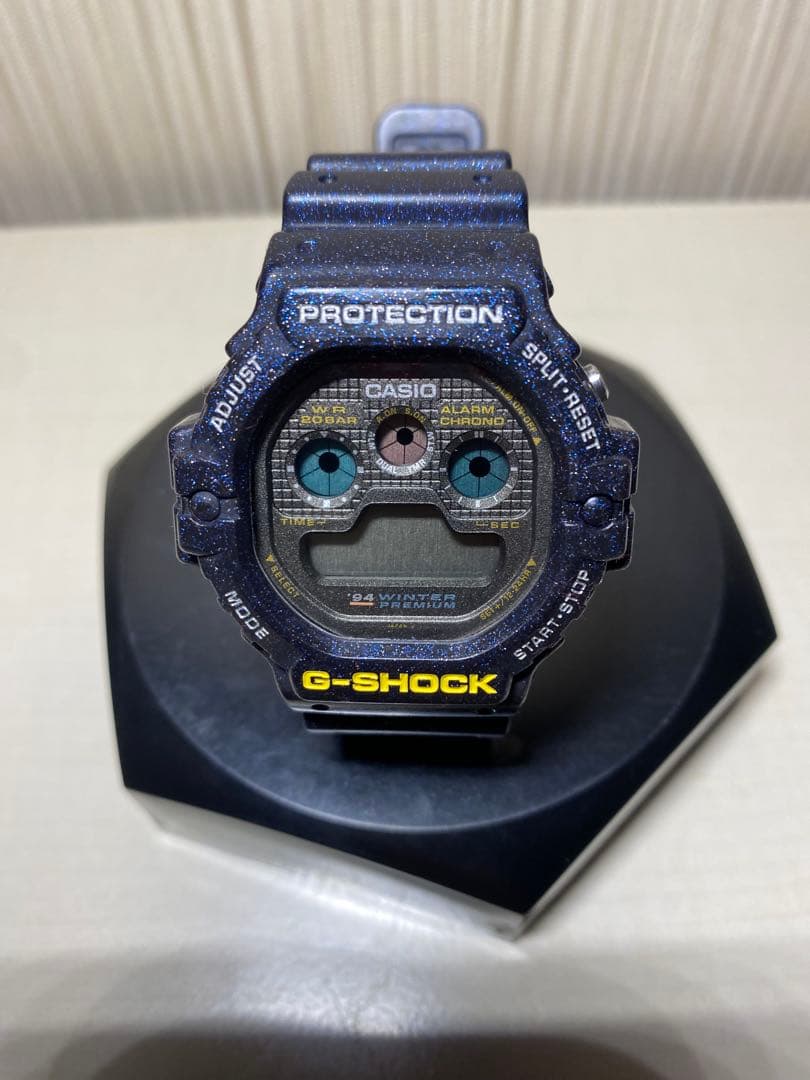 カシオ　　Gショック DW-5950 初期三つ目