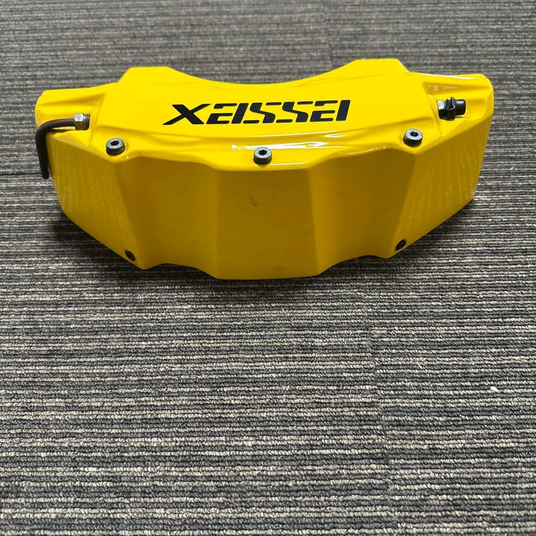 ハイエース　Essess イエローブレーキキャリパーカバー