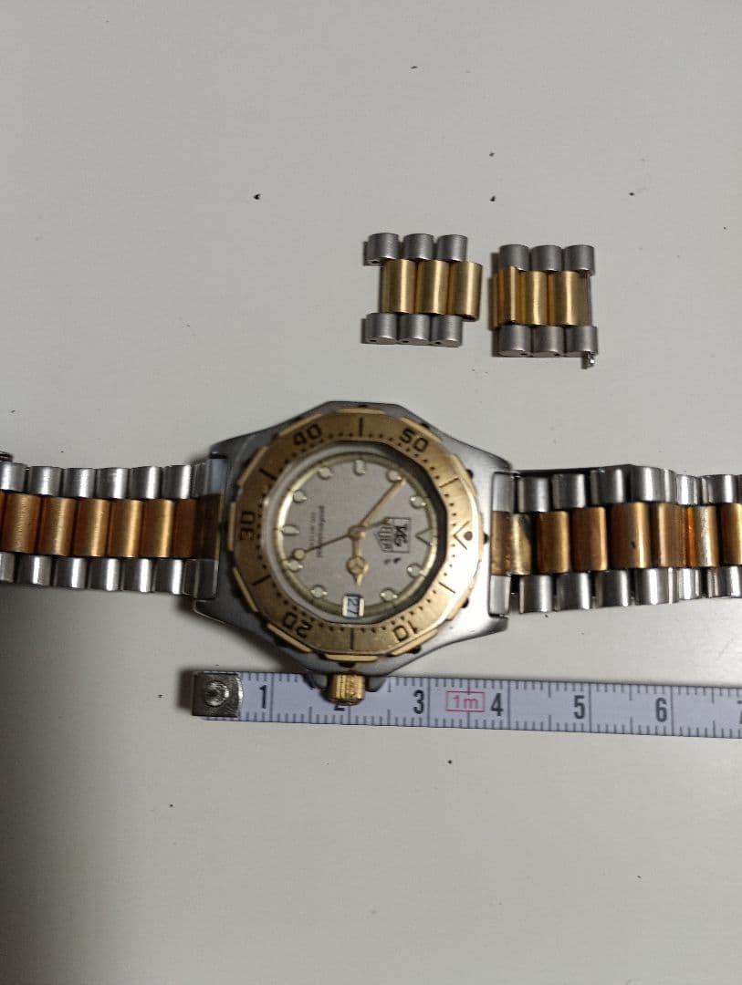 TAG Heuerプロフェッショナルクォーツ腕時計コンビ　サイズユニセックス