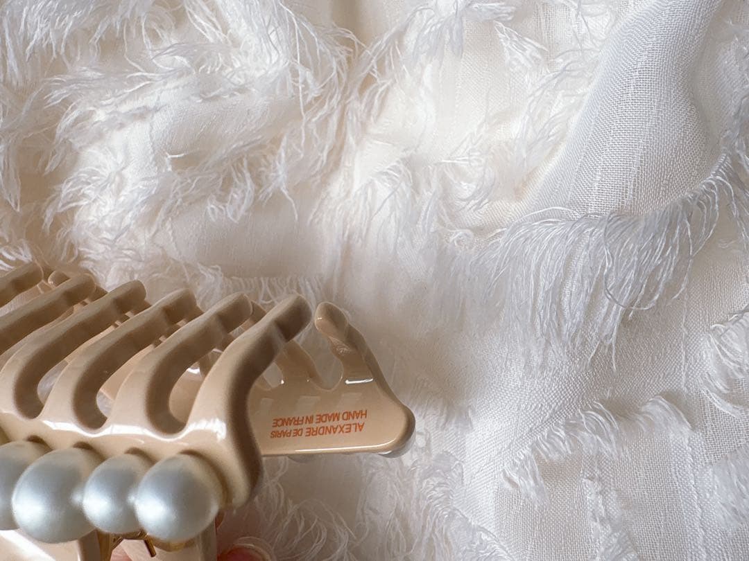 ALEXANDRE DE PARIS パール付きヘアクリップ　Mサイズ新品