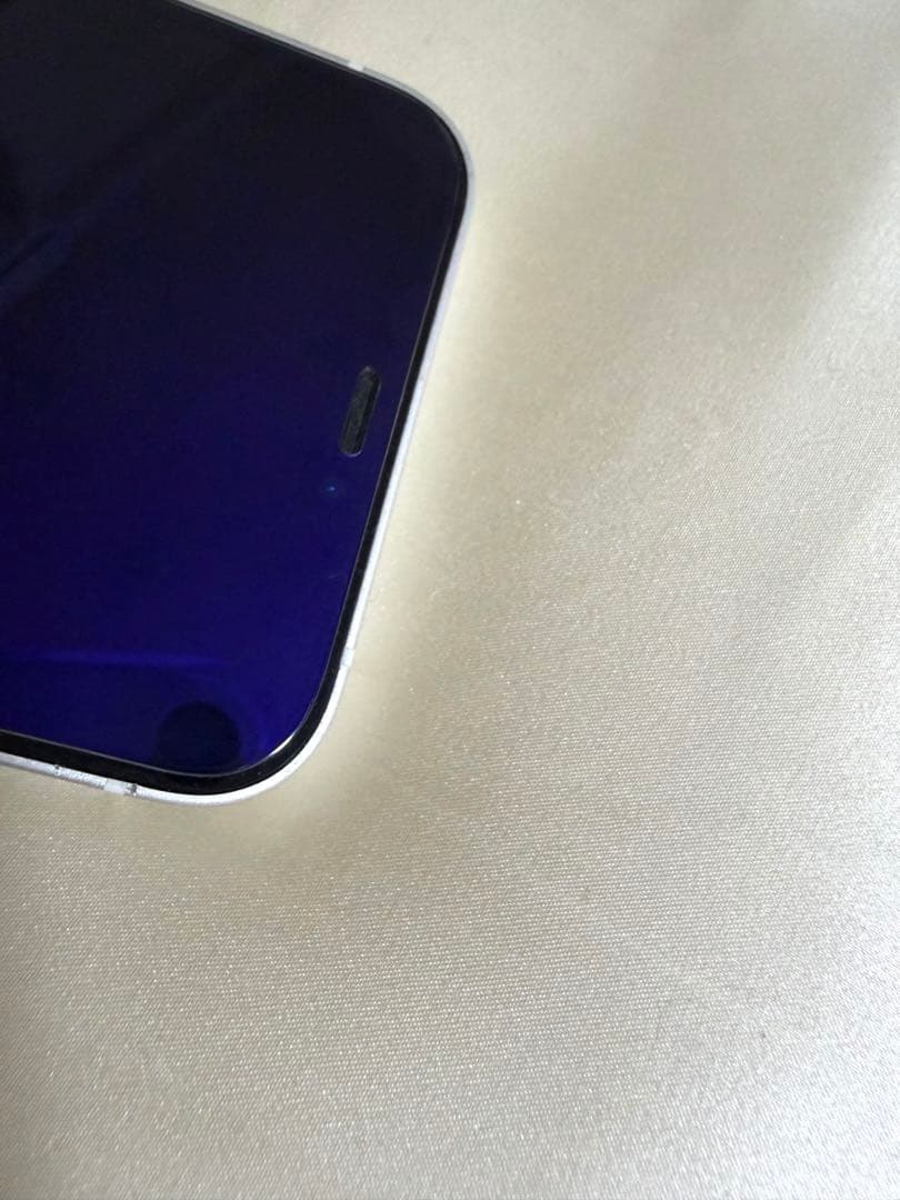 iPhone12 本体 64GB 本体 ホワイト 充電器付き