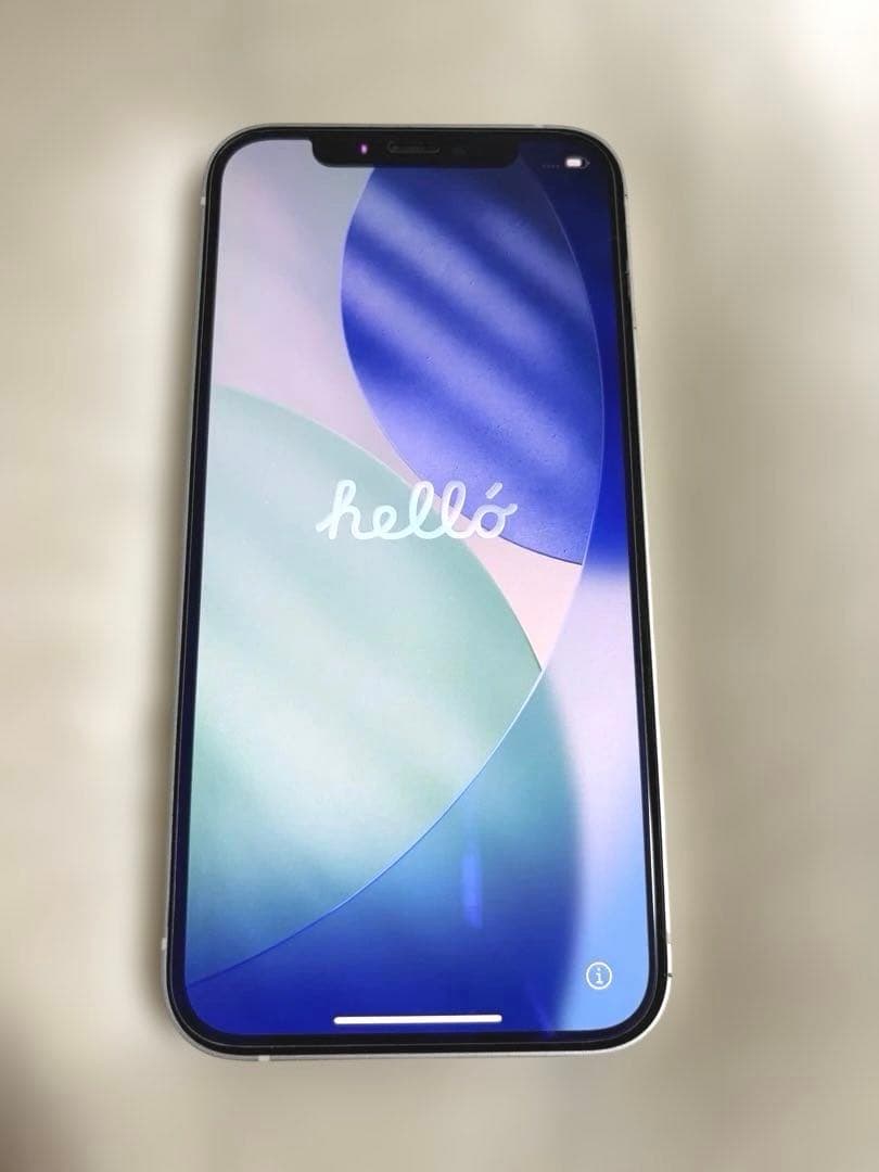 iPhone12 本体 64GB 本体 ホワイト 充電器付き