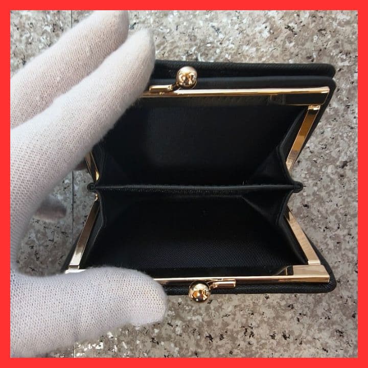 【新品未使用】ヴィヴィアンウエストウッド二つ折り財布　988VW706　ブラック