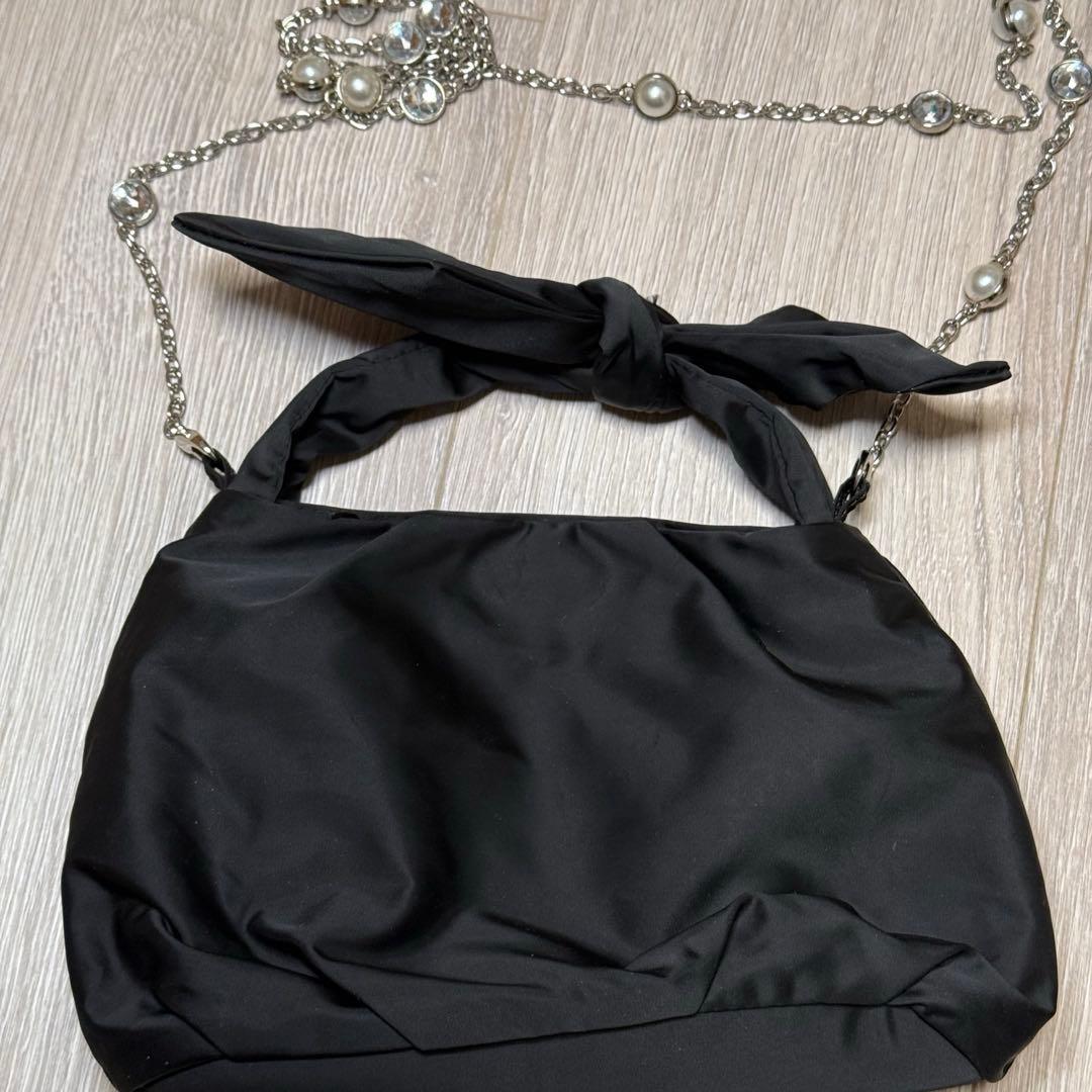 エピヌ リボンパール&ビジューチェーンバッグ