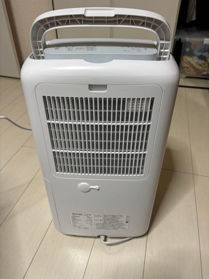 【新品同様】シャープ衣類乾燥機除湿機CV-R71-W
