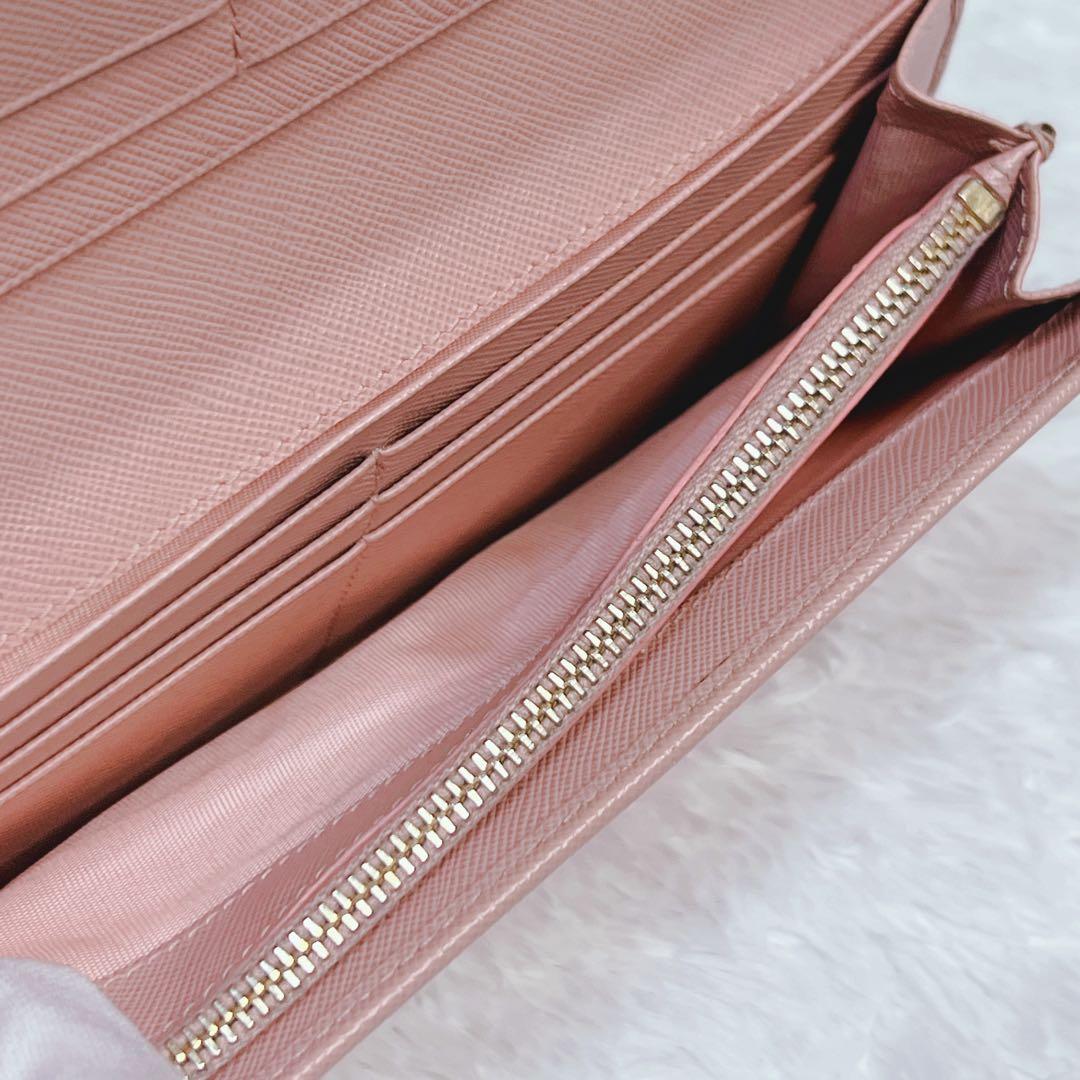 PRADA プラダ　長財布　サフィアーノ　フィオッコ　メタルロゴ　ピンク　リボン