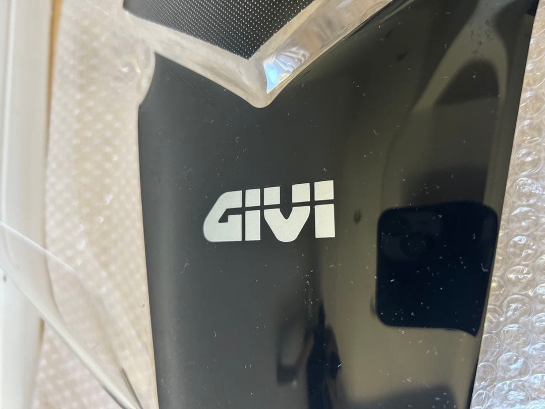 GIVI ウィンドシールド アクリル　x-adv