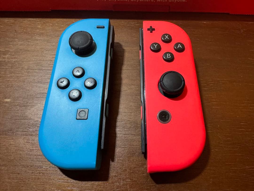 【値下げ】Nintendo Switch 青/赤 Joy-Con ２台目用セット