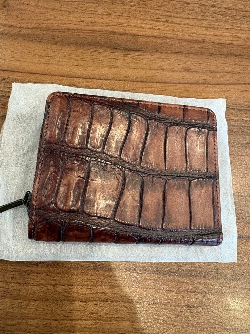 新品未使用　本革　二つ折り財布 IBIZA