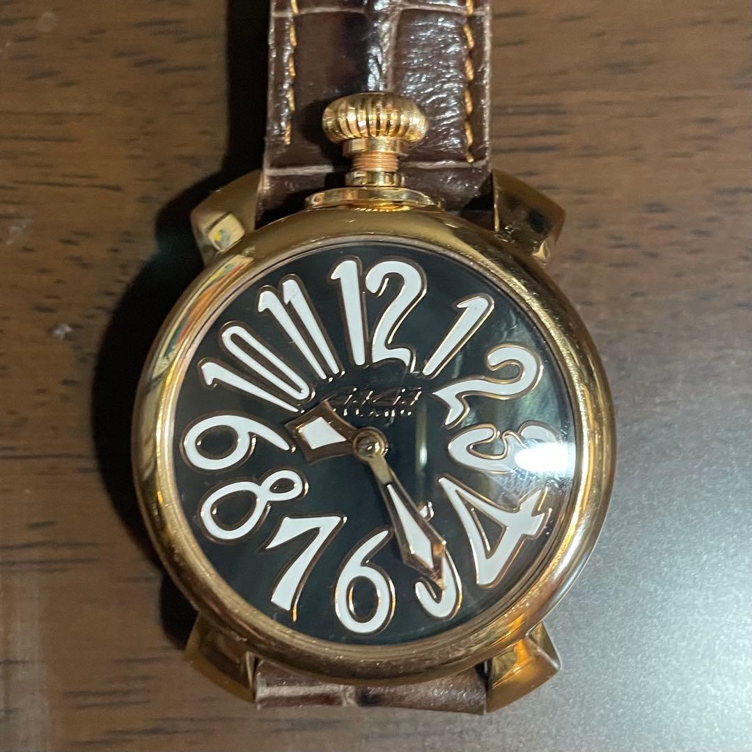 ガガミラノ マヌアーレ40mm ブラック　ゴールド　シェル盤 稼働品