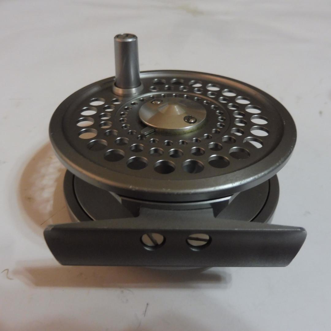 DAIWA アルトモア Allrtmor-s 200フライリール #5/6