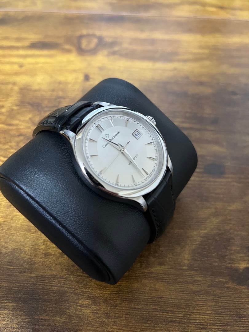 Carl F. Bucherer マネロ　オートデイト自動巻き時計 シルバー