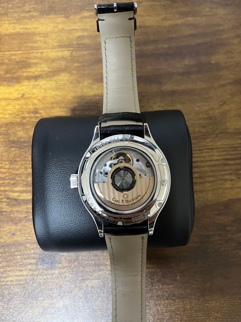 Carl F. Bucherer マネロ　オートデイト自動巻き時計 シルバー