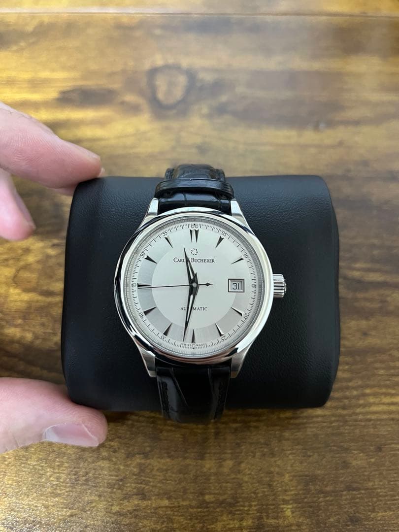 Carl F. Bucherer マネロ　オートデイト自動巻き時計 シルバー