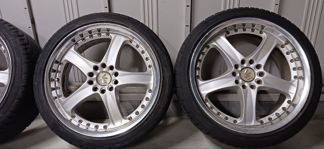 レイズ◆ボルクAV3◆18インチ8.0J+43◆9.0J+44◆114.3の5穴