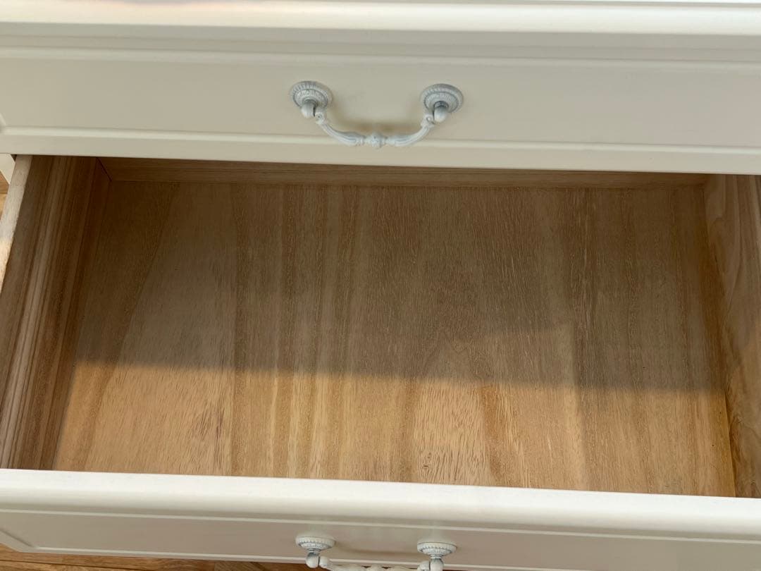 ホワイト 猫足　猫脚　4段　チェスト　木製　姫系家具