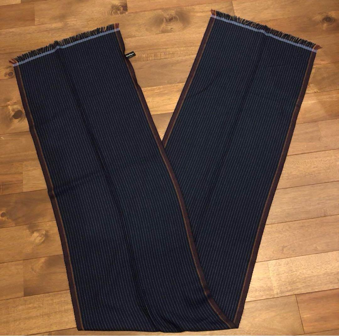 【美品】サルヴァトーレフェラガモ　マフラー