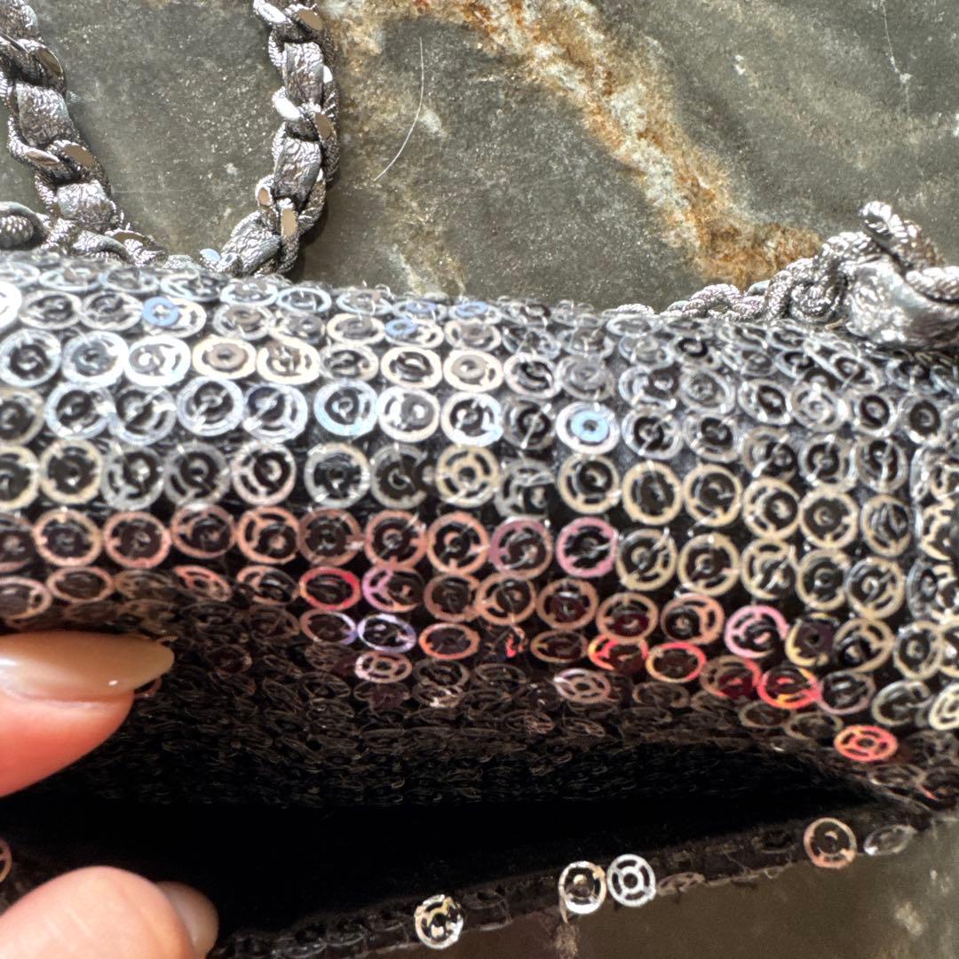 CHANEL シルバー スパンコール ショルダーバッグ　プレゼント