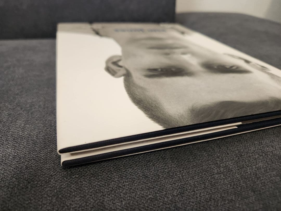 kim jones キム・ジョーンズ直筆サイン入り 限定版写真集