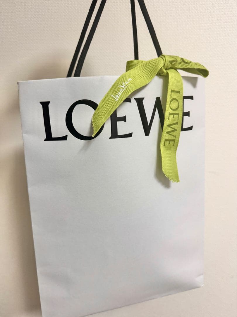 【新品未使用ショッパー付き】LOEWE マフラー スカーフ プレゼント
