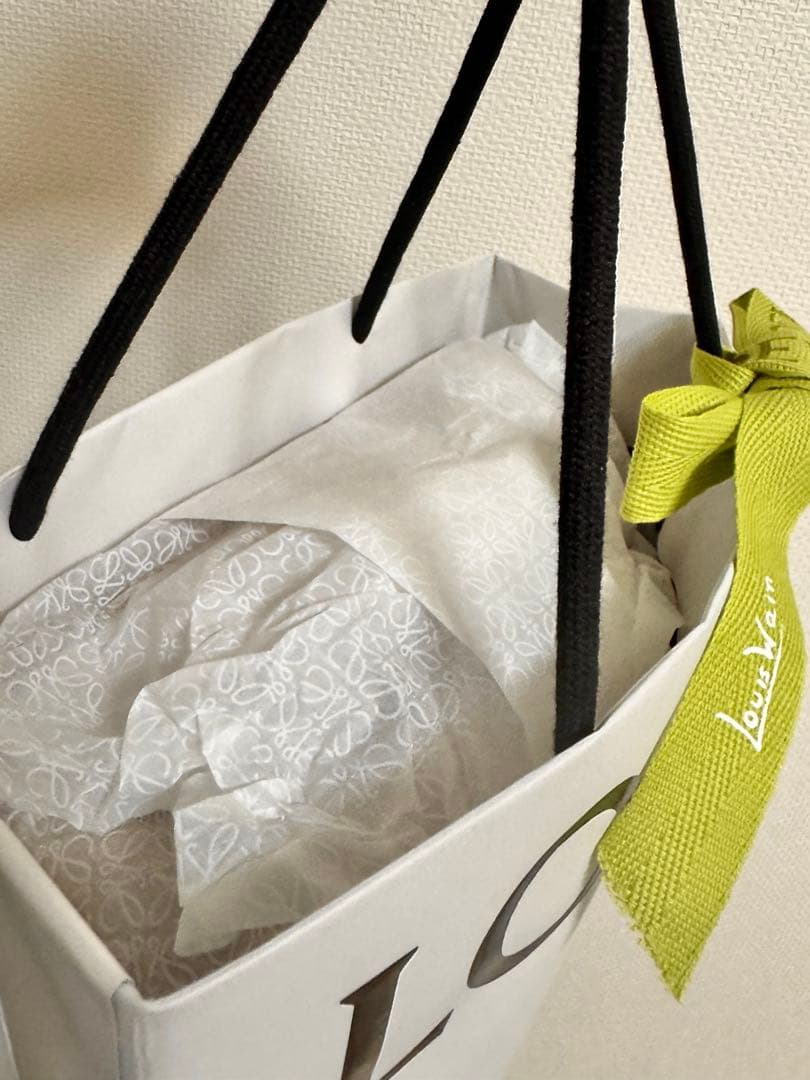 【新品未使用ショッパー付き】LOEWE マフラー スカーフ プレゼント