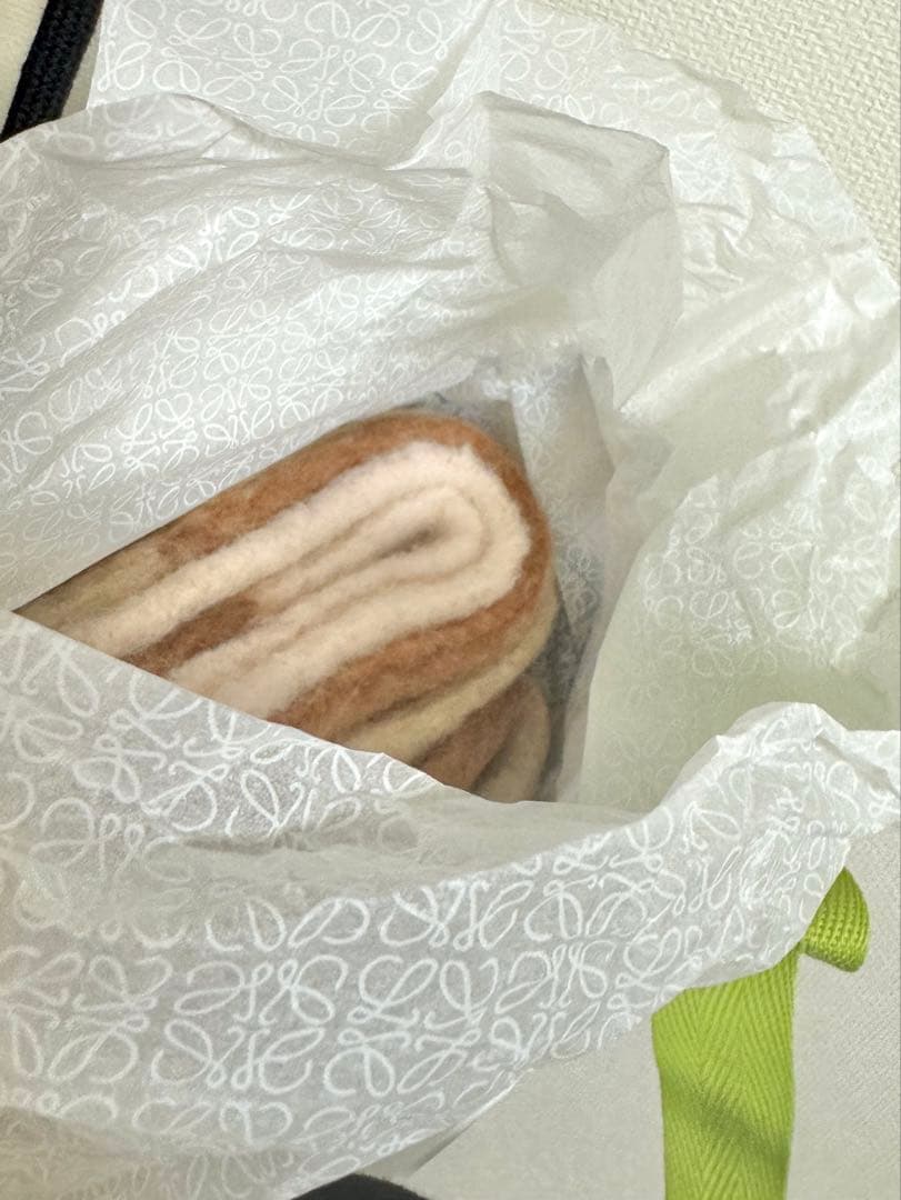 【新品未使用ショッパー付き】LOEWE マフラー スカーフ プレゼント