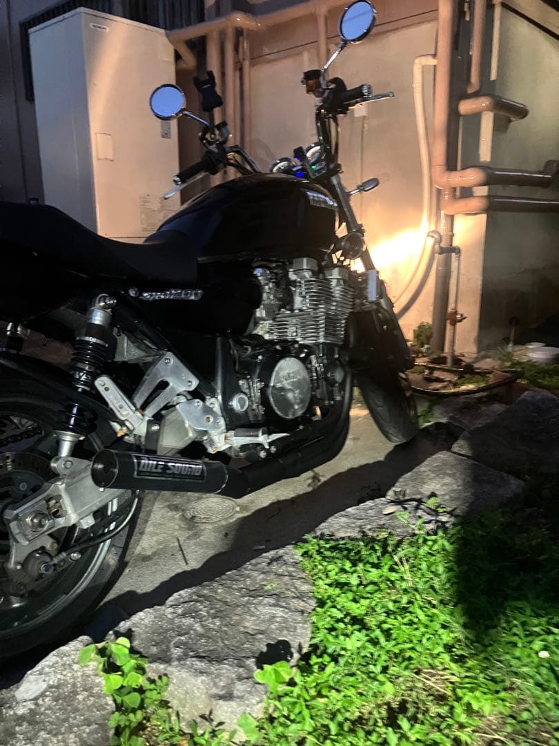 xjr1200 4KG ショート管　70パイ　引取限定