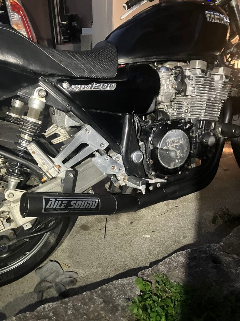 xjr1200 4KG ショート管　70パイ　引取限定