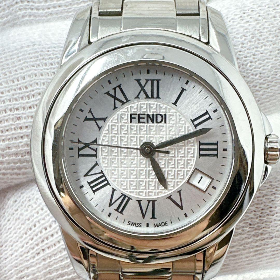新品電池 FENDI 腕時計 ズッカ FF デイト ローマン 2200L 付属品