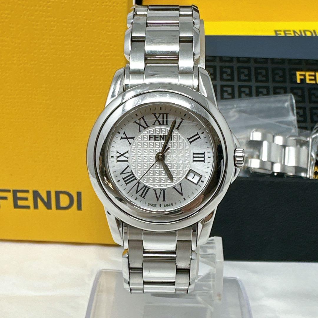 新品電池 FENDI 腕時計 ズッカ FF デイト ローマン 2200L 付属品