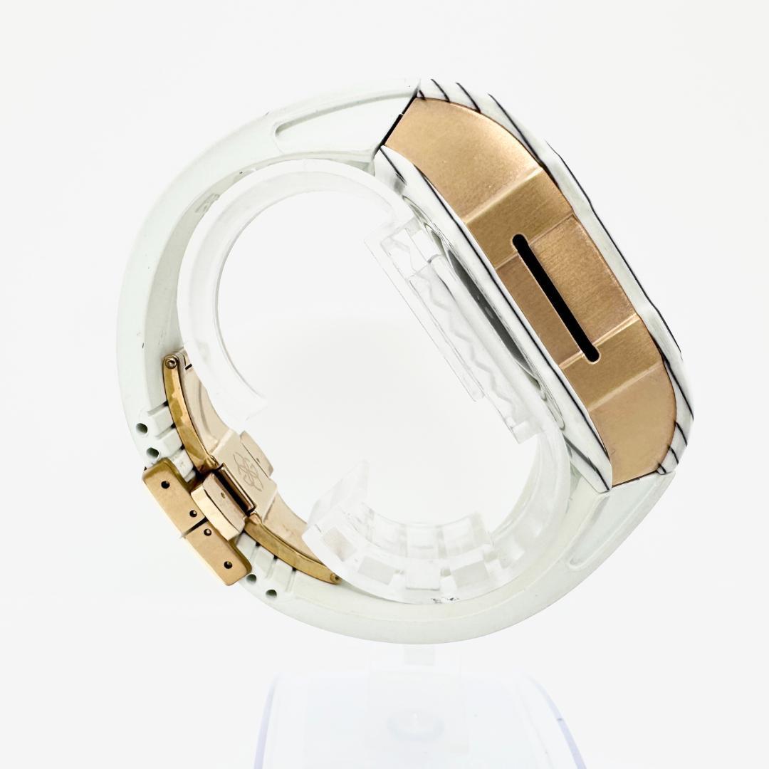 M4018 ゴールデンコンセプト ウォッチケース SS×ラバー 替ベルトあり