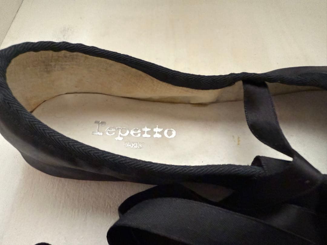 『repetto』ribbon shoes