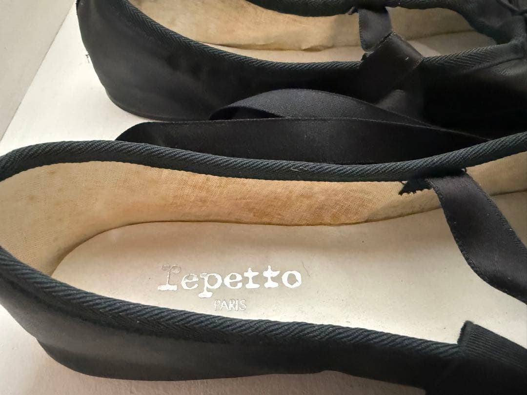 『repetto』ribbon shoes