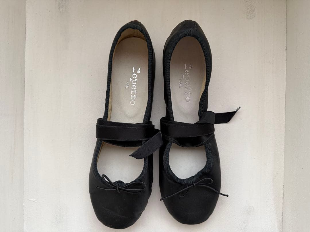 『repetto』ribbon shoes