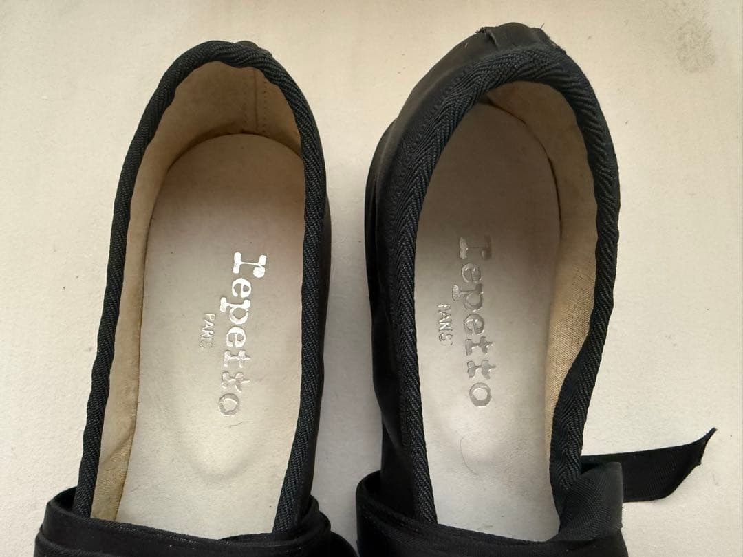 『repetto』ribbon shoes