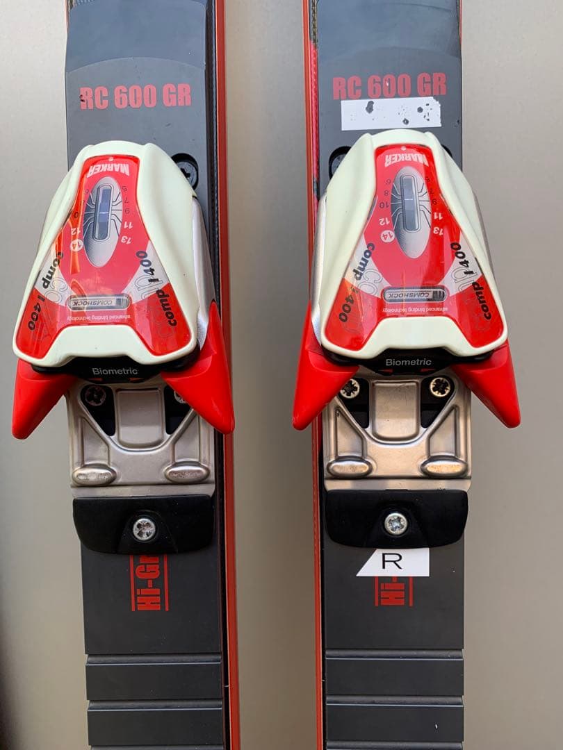 オガサカ　トライアンGS R27