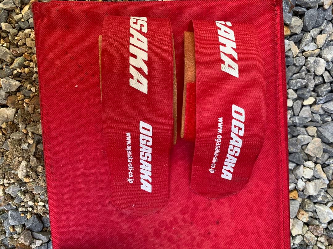 オガサカ　トライアンGS R27