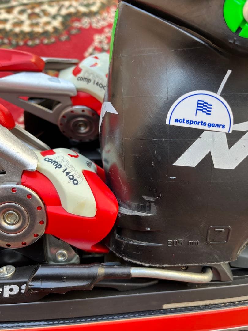 オガサカ　トライアンGS R27