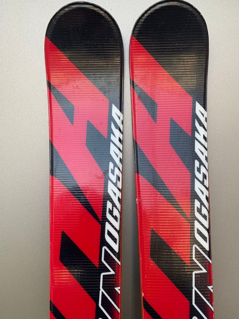 オガサカ　トライアンGS R27