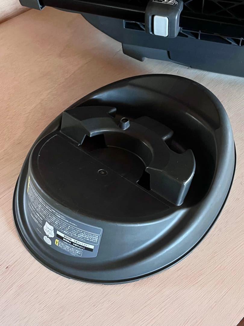 送料込！コンビ THE S ISOFIX エッグショックZD Combi 新生児