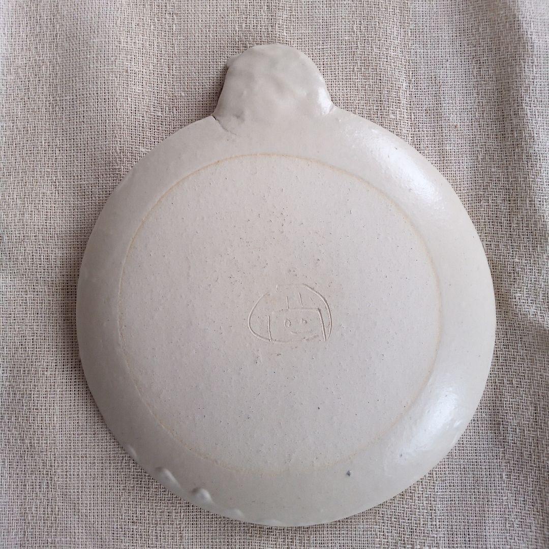 山田裕恵　皿　丸皿　直径約15cm　女の子　⚠難あり！