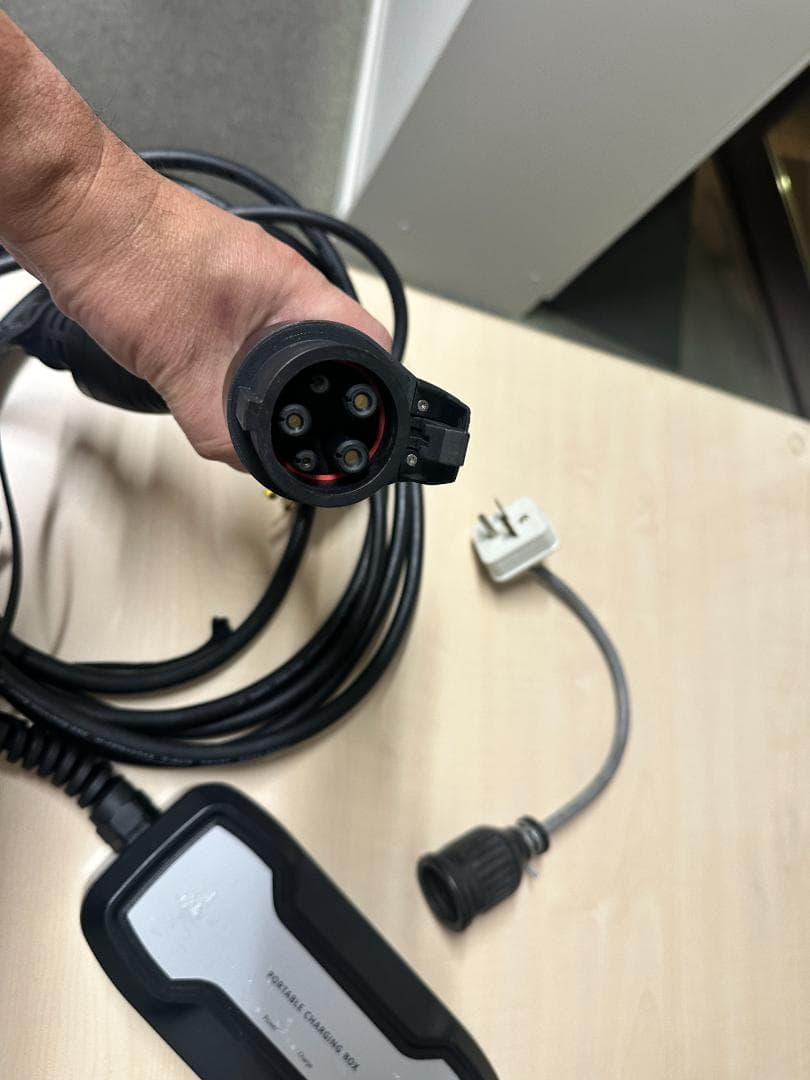 EV充電ケーブル100v,6m,日産リーフ、、テスラ