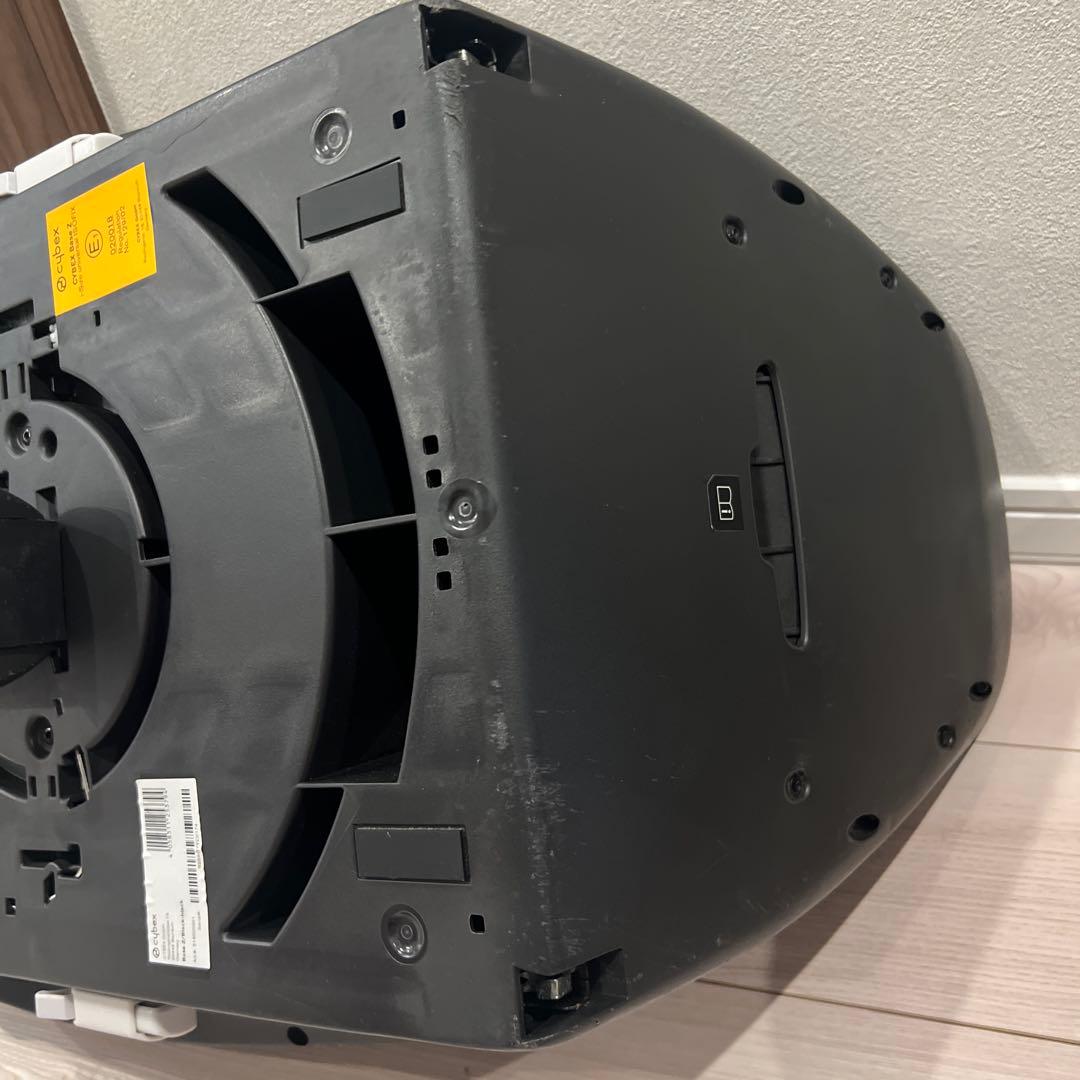 Cybex チャイルドシート シローナz basez