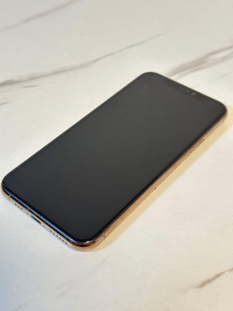 Apple iPhone 11 Pro 64GB SIMフリー 初期化済